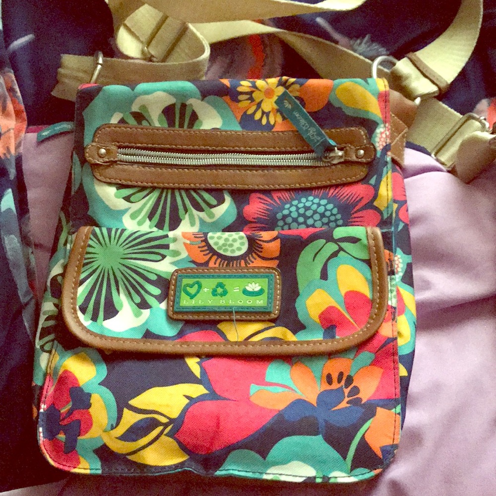 Lily Bloom cross body